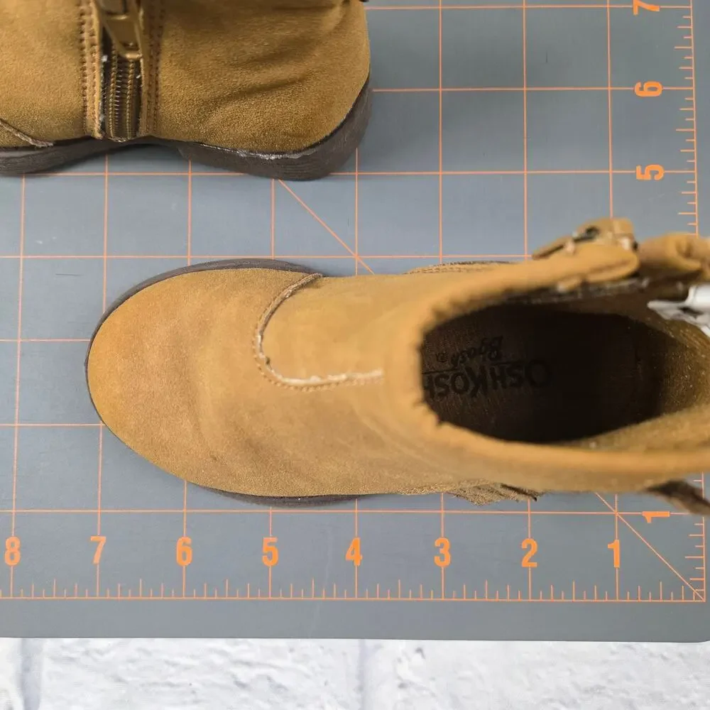 OshKosh B'Gosh Tan Faux Suede Booties Shoes Fringe size 6 Baby Girl's Lug Sole